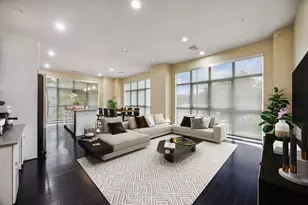 207 Pierce St, Houston, TX 77002 - Photo 8