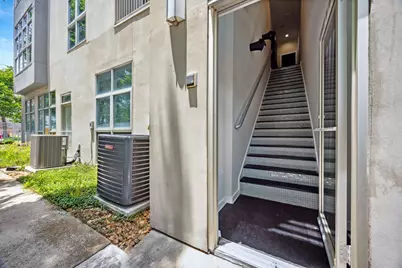 207 Pierce Street #205, Houston, TX 77002 - Photo 26