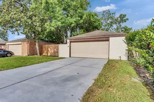 1912 Tremont Ct, Rosenberg, TX 77471 - Photo 1