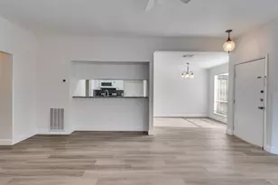 1912 Tremont Ct, Rosenberg, TX 77471 - Photo 6