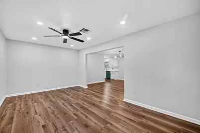 4310 Jorns Street, Houston, TX 77045 - Photo 14