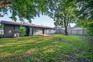 4310 Jorns St, Houston, TX 77045 - Photo 38