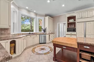 18022 Country Hills, Tomball, TX 77377 - Photo 18