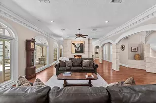 18022 Country Hills, Tomball, TX 77377 - Photo 14