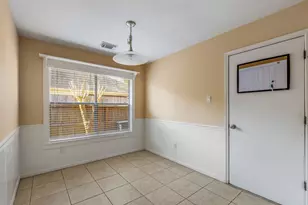 4826 Meadowglen Dr, Pearland, TX 77584 - Photo 12