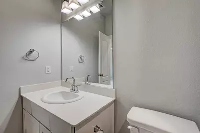 208 Shoreview Drive, Conroe, TX 77303 - Photo 20