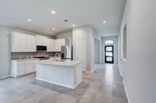 208 Shoreview Dr, Conroe, TX 77303 - Photo 6