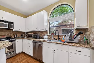 2507 Brinkman Street, Houston, TX 77008 - Photo 10