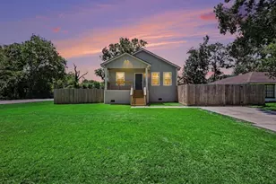 16503 Braddock's Rd, Cypress, TX 77429 - Photo 2