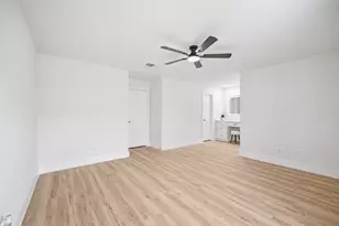 14387 Misty Meadow Ln, Houston, TX 77079 - Photo 20