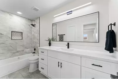 14387 Misty Meadow Lane, Houston, TX 77079 - Photo 28