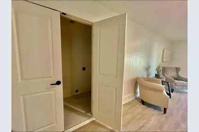 319 Wisteria Street, Lake Jackson, TX 77566 - Photo 18