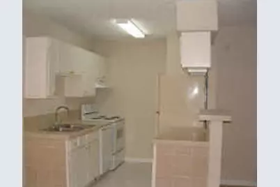 2750 Holly Hall Street #1213, Houston, TX 77054 - Photo 6