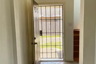 11737 Logan Ridge Dr, Houston, TX 77072 - Photo 10