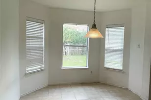 11737 Logan Ridge Dr, Houston, TX 77072 - Photo 10