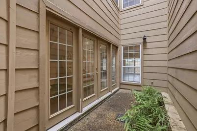 12625 Memorial Drive #16, Houston, TX 77024 - Photo 16