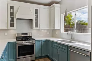 7022 Red Coral Dr, Pasadena, TX 77505 - Photo 14