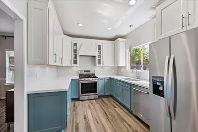 7022 Red Coral Drive, Pasadena, TX 77505 - Photo 12