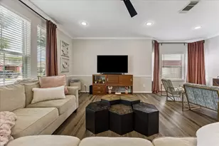 7022 Red Coral Dr, Pasadena, TX 77505 - Photo 6