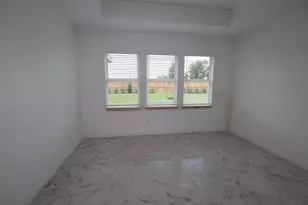 13010 Old Fashion Cir, Mont Belvieu, TX 77535 - Photo 6