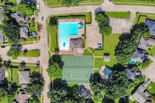 4818 Tenderwood Dr, Houston, TX 77041 - Photo 10