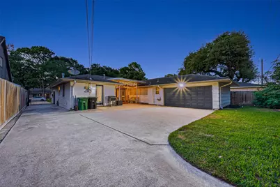5531 Lymbar Drive, Houston, TX 77096 - Photo 40