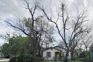 602 W 26th St, Houston, TX 77008 - Photo 4