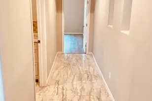 1602 Henninger St, Houston, TX 77023 - Photo 8