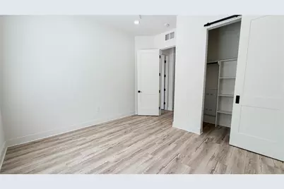 4932 Old Spanish Trail #A301, Houston, TX 77021 - Photo 14