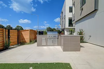 4932 Old Spanish Trail #A301, Houston, TX 77021 - Photo 2
