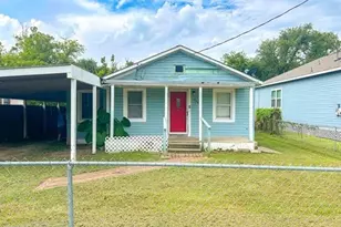 735 Highland Dr, Beaumont, TX 77705 - Photo 1