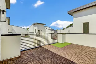 1803 Dunlavy St, Houston, TX 77006 - Photo 34