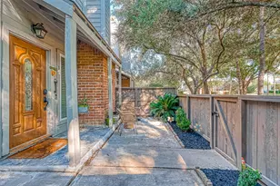 11733 Lakeside Pl Dr, Houston, TX 77077 - Photo 8