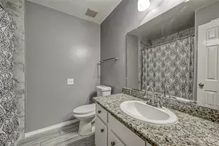 11733 Lakeside Pl Dr, Houston, TX 77077 - Photo 34