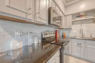 11733 Lakeside Pl Dr, Houston, TX 77077 - Photo 22