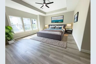 4307 B Dickson Street, Houston, TX 77007 - Photo 8