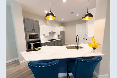 4307 B Dickson Street, Houston, TX 77007 - Photo 6