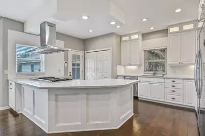 20 Campeche Estates Drive, Galveston, TX 77554 - Photo 14