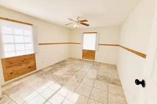 9113 Oak Knoll Ln, Houston, TX 77078 - Photo 10