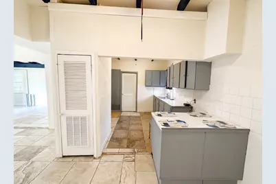 9113 Oak Knoll Lane, Houston, TX 77078 - Photo 8