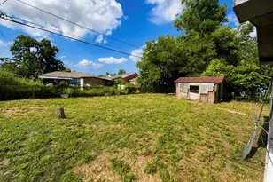 9113 Oak Knoll Ln, Houston, TX 77078 - Photo 18