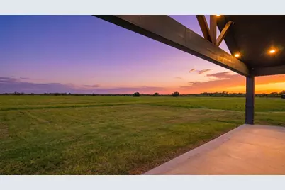 619 Chuckwagon Trail, Angleton, TX 77515 - Photo 36