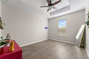 9729 Waller St, Conroe, TX 77303 - Photo 28