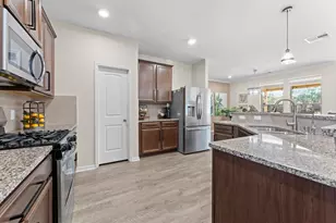 9729 Waller St, Conroe, TX 77303 - Photo 16