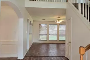 21038 Narrow Gate Dr, Houston, TX 77095 - Photo 2