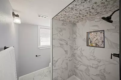 741 E 9th Street, Houston, TX 77007 - Photo 32