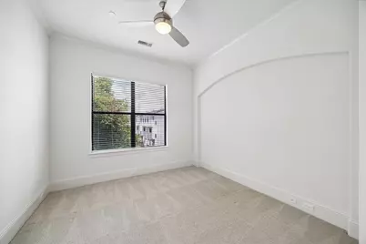 1059 W 16th Street, Houston, TX 77008 - Photo 22