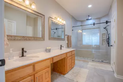 17406 County Road 4821, Normangee, TX 77871 - Photo 20