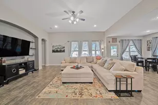 4222 Grand Sunnyview Ln, Houston, TX 77084 - Photo 2