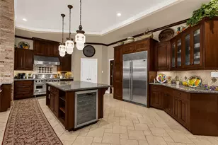 3519 Singleton Rd, Baytown, TX 77521 - Photo 10